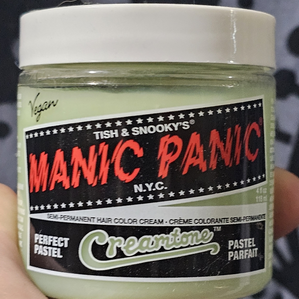 Manic Panic Semi Permanent Creme Color in Sea nymph